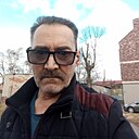 Виктор, 52 года