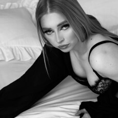 Фотография девушки Аделина, 18 лет из г. Казань