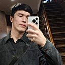 Бобурбек Эргашев, 21 год
