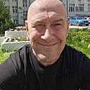 Максим, 51 год
