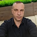 Антон, 37 лет
