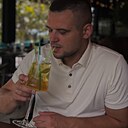 Денис, 32 года