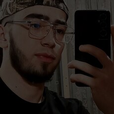 Фотография мужчины Алик, 18 лет из г. Сургут