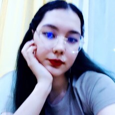 Фотография девушки Туяна, 18 лет из г. Улан-Удэ
