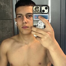 Фотография мужчины Андрей, 18 лет из г. Гомель