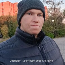 Фотография мужчины Артём, 37 лет из г. Оренбург