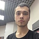 Саша, 23 года