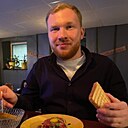 Александр, 24 года