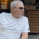 Шамиль, 42 года