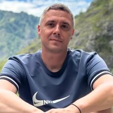 Евгений, 42 из г. Новосибирск.