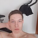Арсений, 18 лет