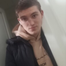 Фотография мужчины Виталий, 19 лет из г. Орша
