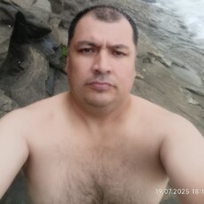 Фотография мужчины Баха, 39 лет из г. Лучегорск