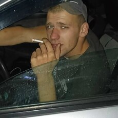 Фотография мужчины Владимир, 22 года из г. Логойск