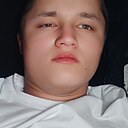 Умар, 19 лет