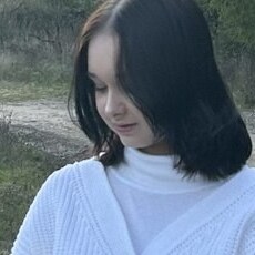 Фотография девушки Лина, 19 лет из г. Пятигорск