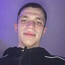 Ден, 21 год