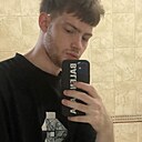 Алекандр, 22 года