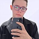 Олег, 19 лет