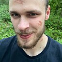 Віктор, 22 года
