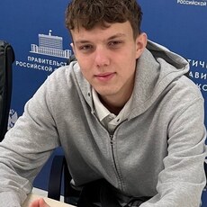 Фотография мужчины Станислав, 18 лет из г. Москва