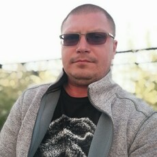 Сергей, 44 из г. Санкт-Петербург.