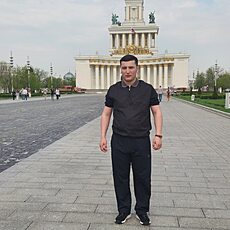 Фотография мужчины Хусрав, 22 года из г. Лобня