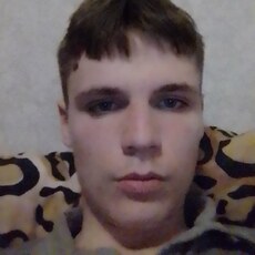 Фотография мужчины Степан, 18 лет из г. Егорьевск