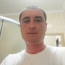 Михаил, 34 года
