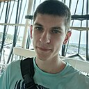 Саша, 25 лет