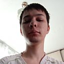 Максим, 23 года