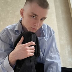 Фотография мужчины Илья, 23 года из г. Архангельск