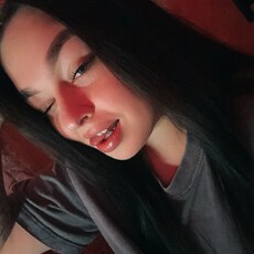 Полина, 20 из г. Томск.