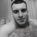 Артём, 24 года