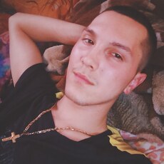 Фотография мужчины Алексей, 22 года из г. Бугуруслан