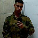 Эдик, 20 лет