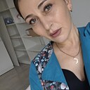 No Name, 33 года