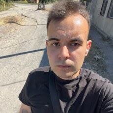 Фотография мужчины Кирилл, 21 год из г. Шахты
