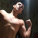 Влад, 21 год