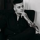 Максим, 23 года
