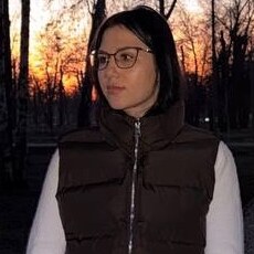 Фотография девушки Ева, 18 лет из г. Днепр