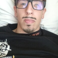 Фотография мужчины Cosmin, 18 лет из г. Iași