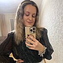 Полина, 24 года