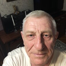 Фотография мужчины Бг, 70 лет из г. Санкт-Петербург