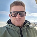 Leon, 43 года