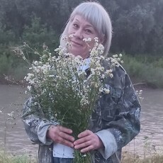 Фотография девушки Валентина, 65 лет из г. Армавир