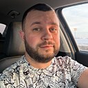 Макс, 32 года