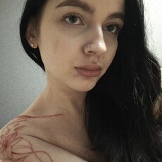 Фотография девушки Ксения, 20 лет из г. Томск