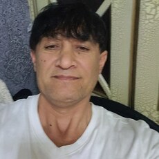 Фотография мужчины Илхом, 52 года из г. Варшава