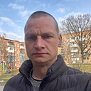 Русла, 35 лет